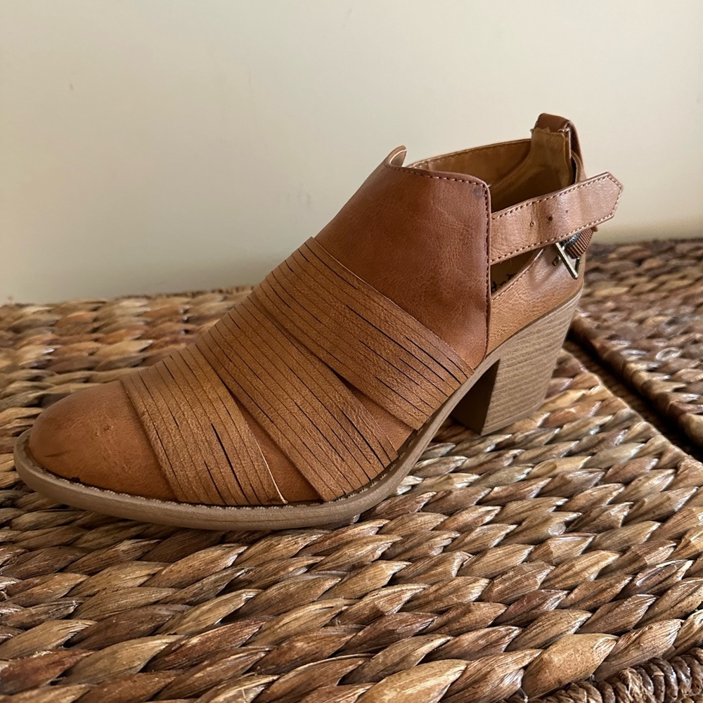 Quips faux leather booties